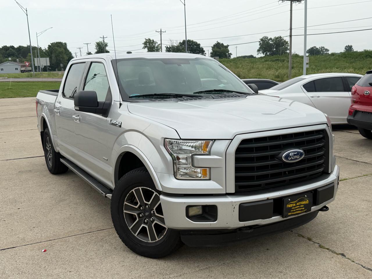 Ford F-150 XL SuperCrew 5.5-ft. Bed 4WD 2015