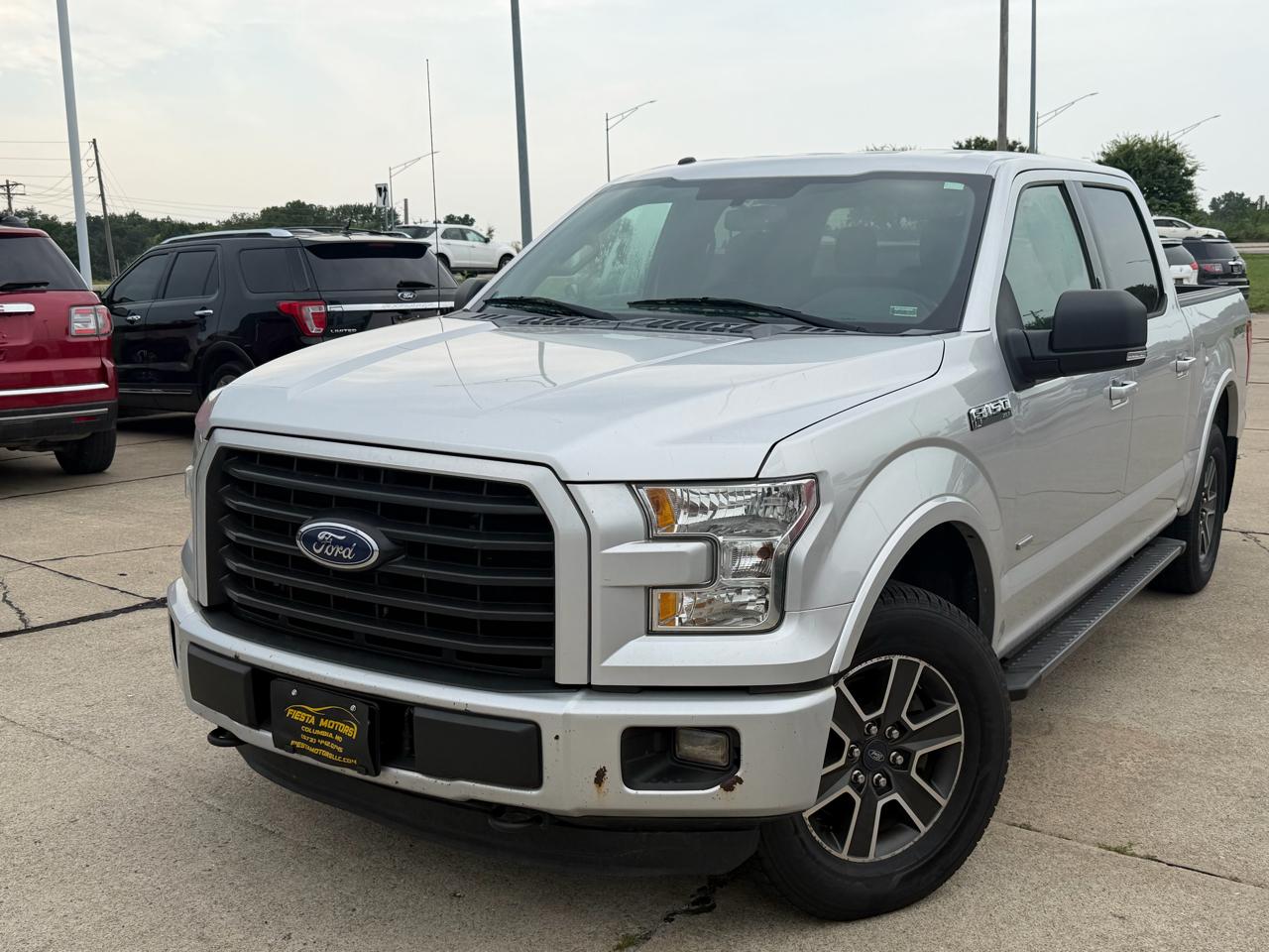 Ford F-150 XL SuperCrew 5.5-ft. Bed 4WD 2015