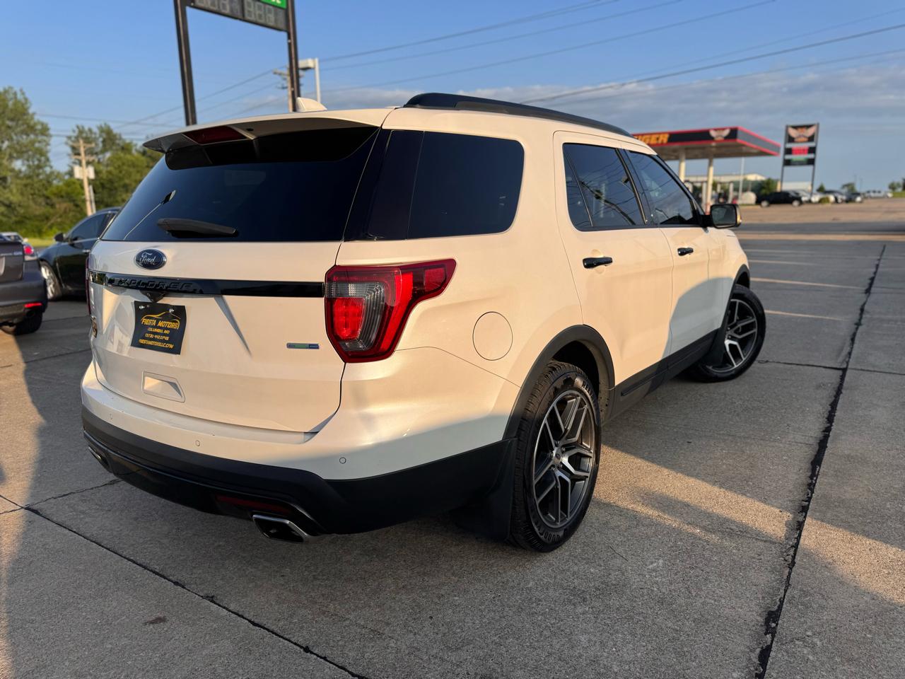 Ford Explorer Sport 4WD 2016