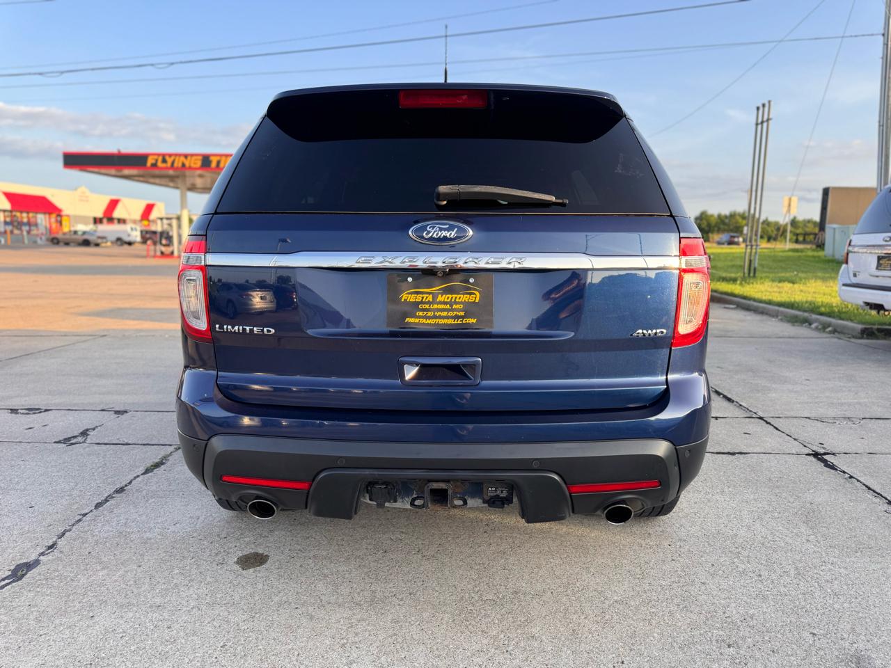 Ford Explorer Limited 4WD 2012