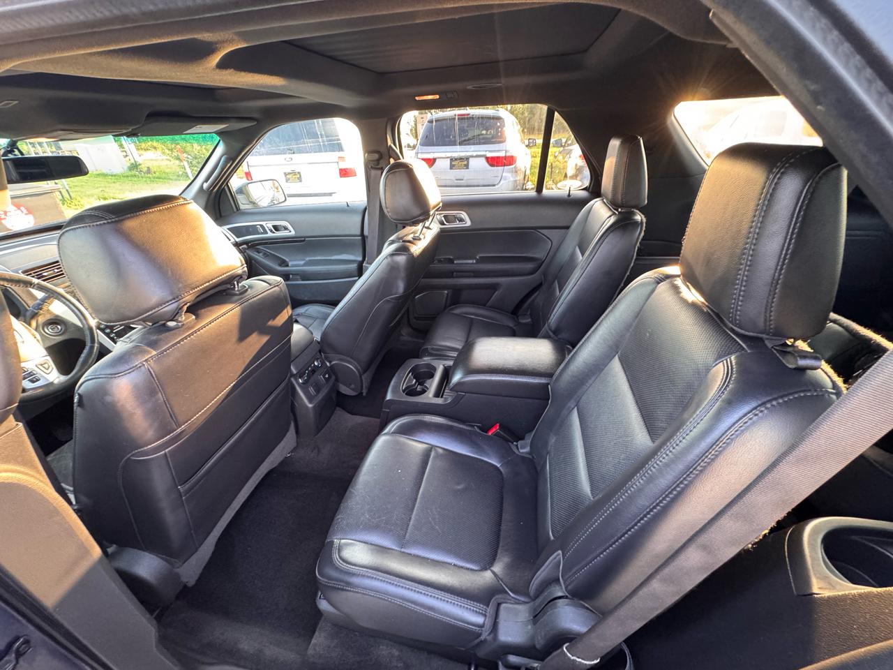 Ford Explorer Limited 4WD 2012