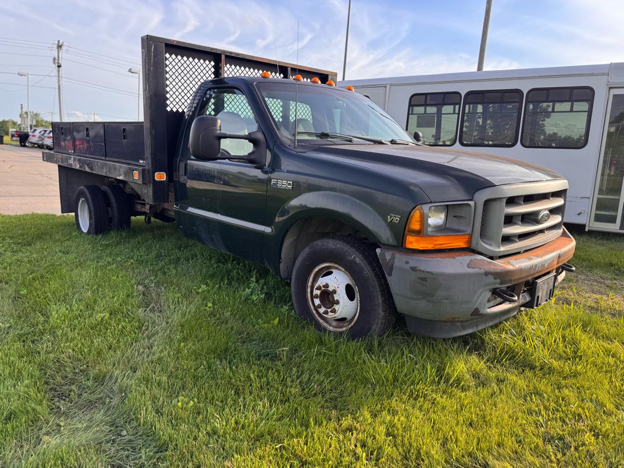 Ford F-350 SD XLT 2WD DRW 2001