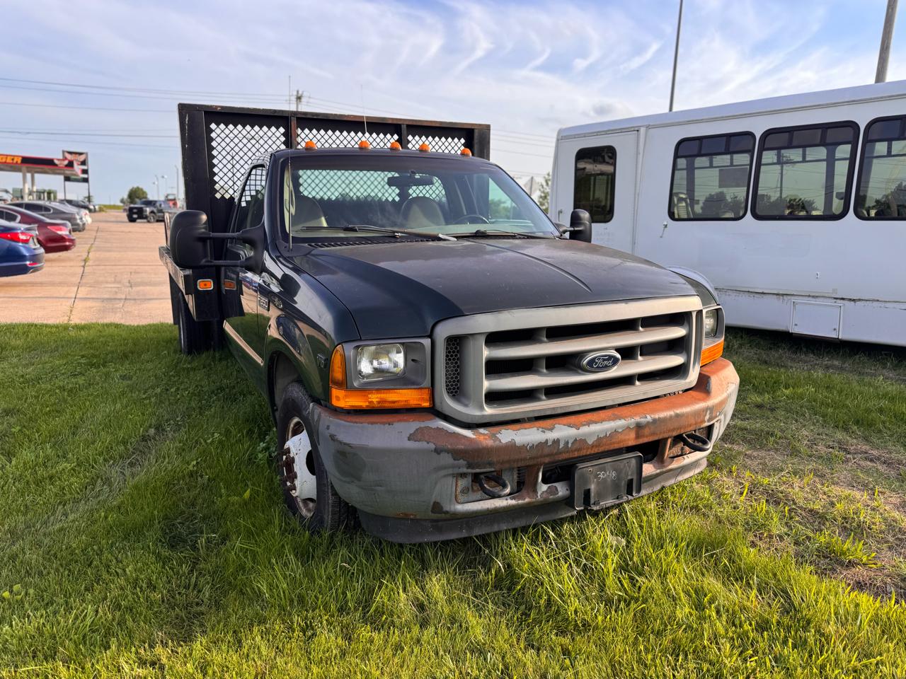 Ford F-350 SD XLT 2WD DRW 2001