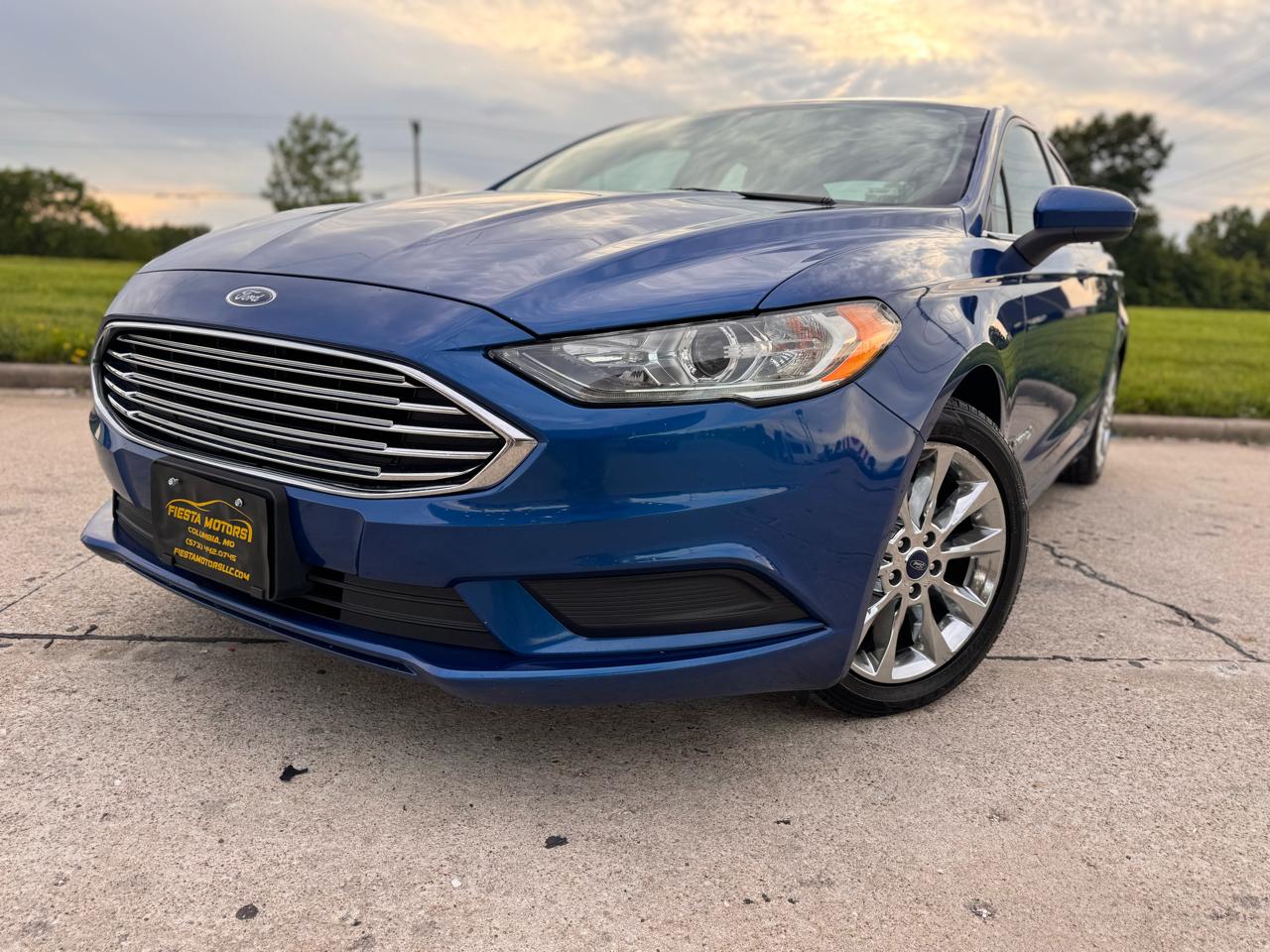 Ford Fusion Hybrid SE 2017