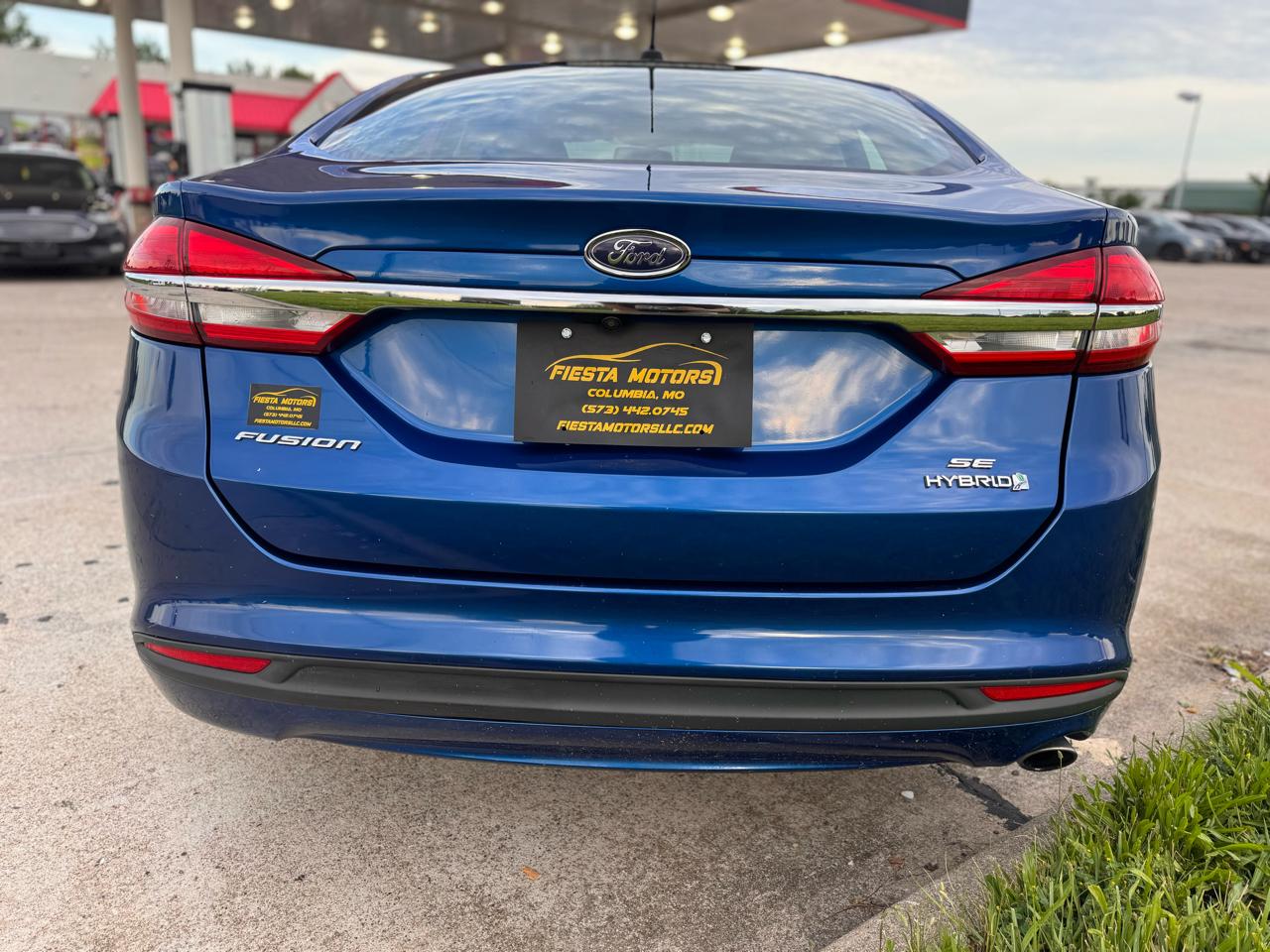 Ford Fusion Hybrid SE 2017