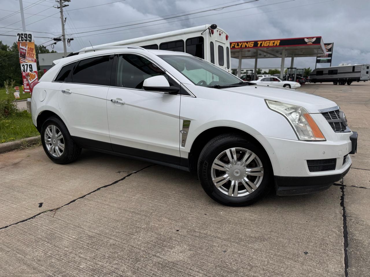 Cadillac SRX Luxury Collection 2011
