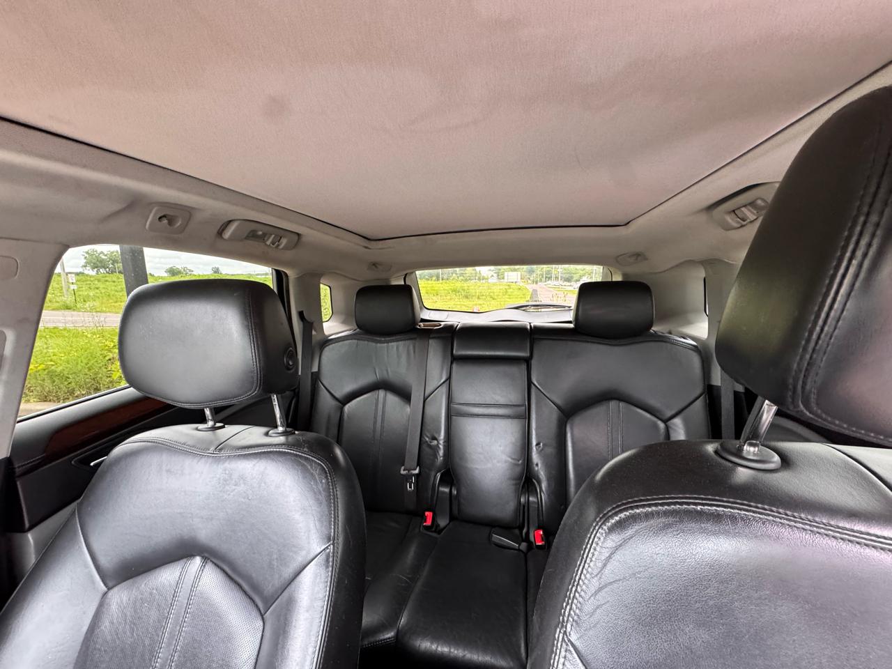 Cadillac SRX Luxury Collection 2011