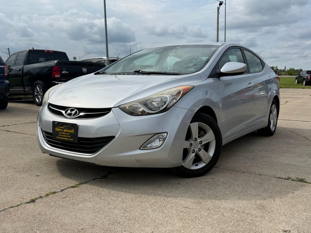 Hyundai Elantra Limited 2012
