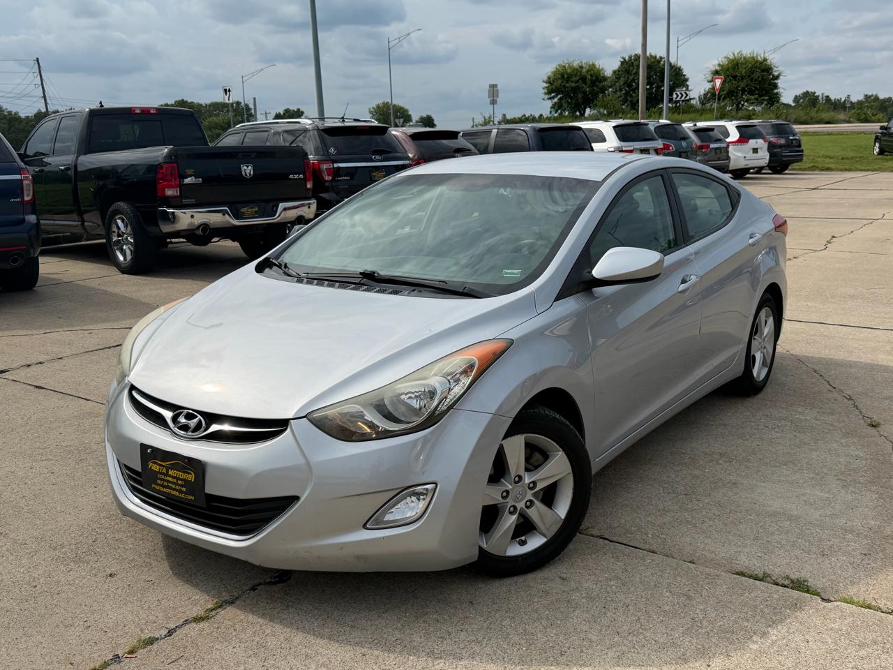 Hyundai Elantra Limited 2012