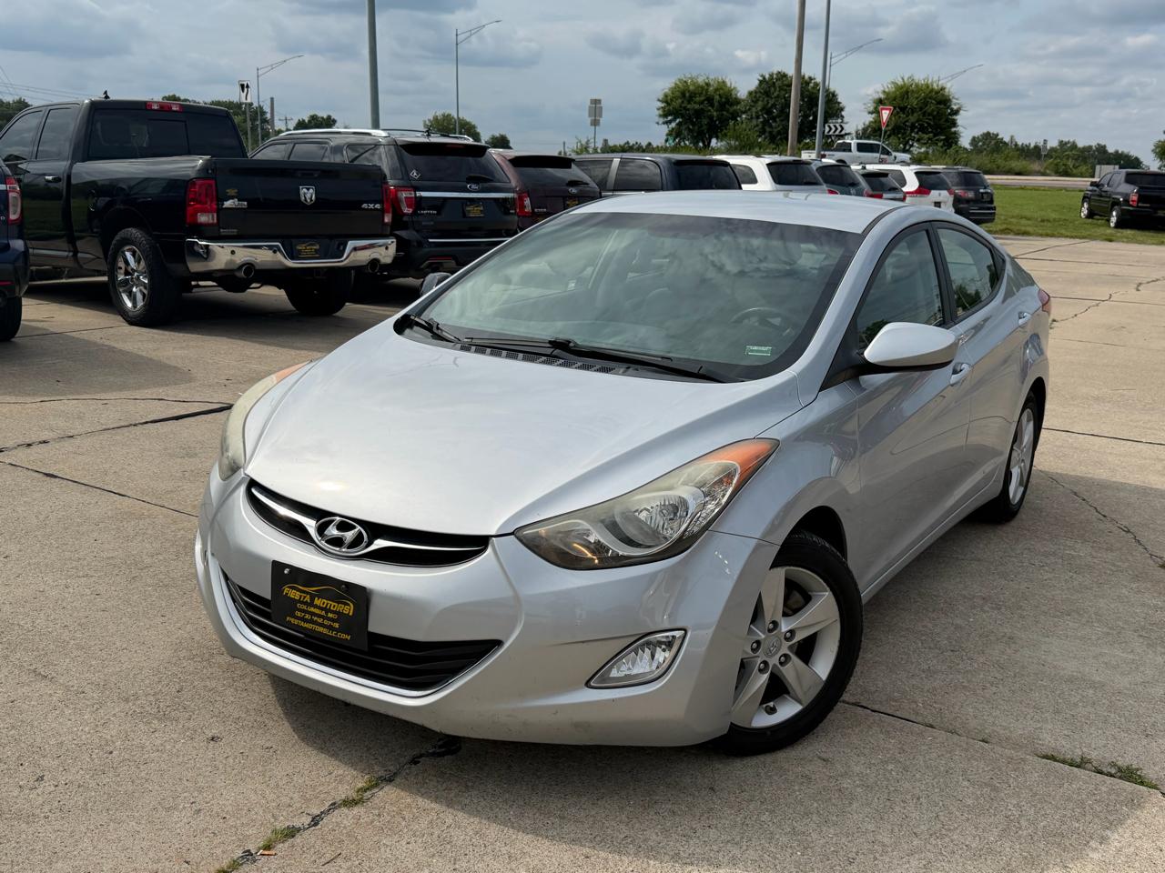 Hyundai Elantra Limited 2012