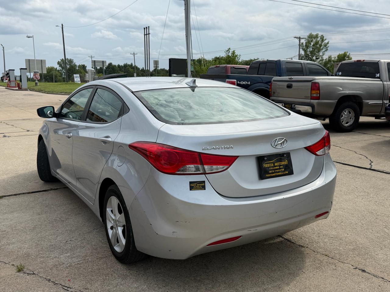Hyundai Elantra Limited 2012