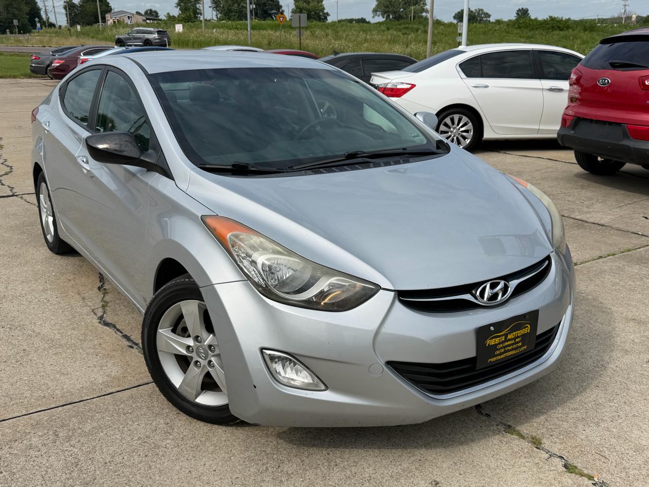 Hyundai Elantra Limited 2012