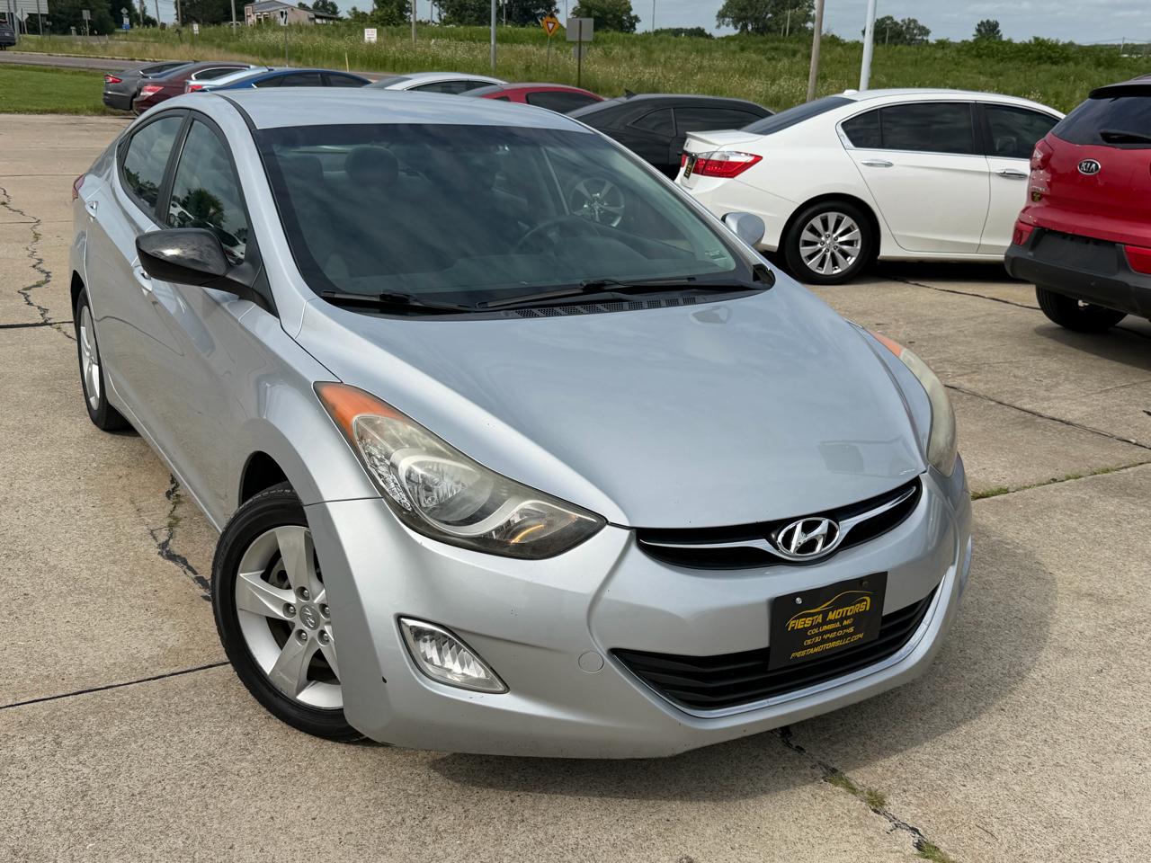Hyundai Elantra Limited 2012