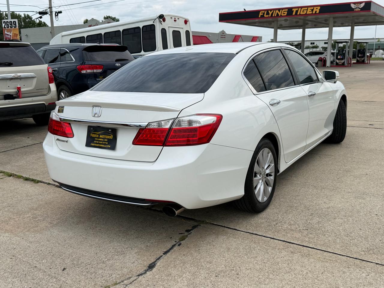 Honda Accord EX-L Sedan CVT 2013
