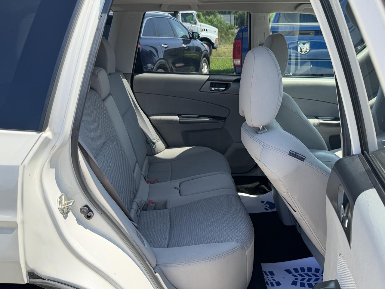 Subaru Forester 2.5X Premium 2013