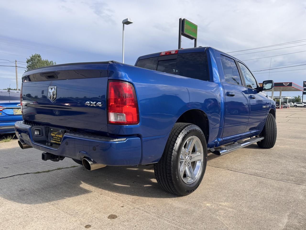 Dodge Ram 1500 SLT Crew Cab 4WD 2009