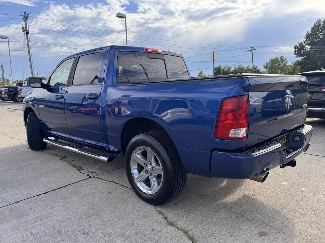 Dodge Ram 1500 SLT Crew Cab 4WD 2009
