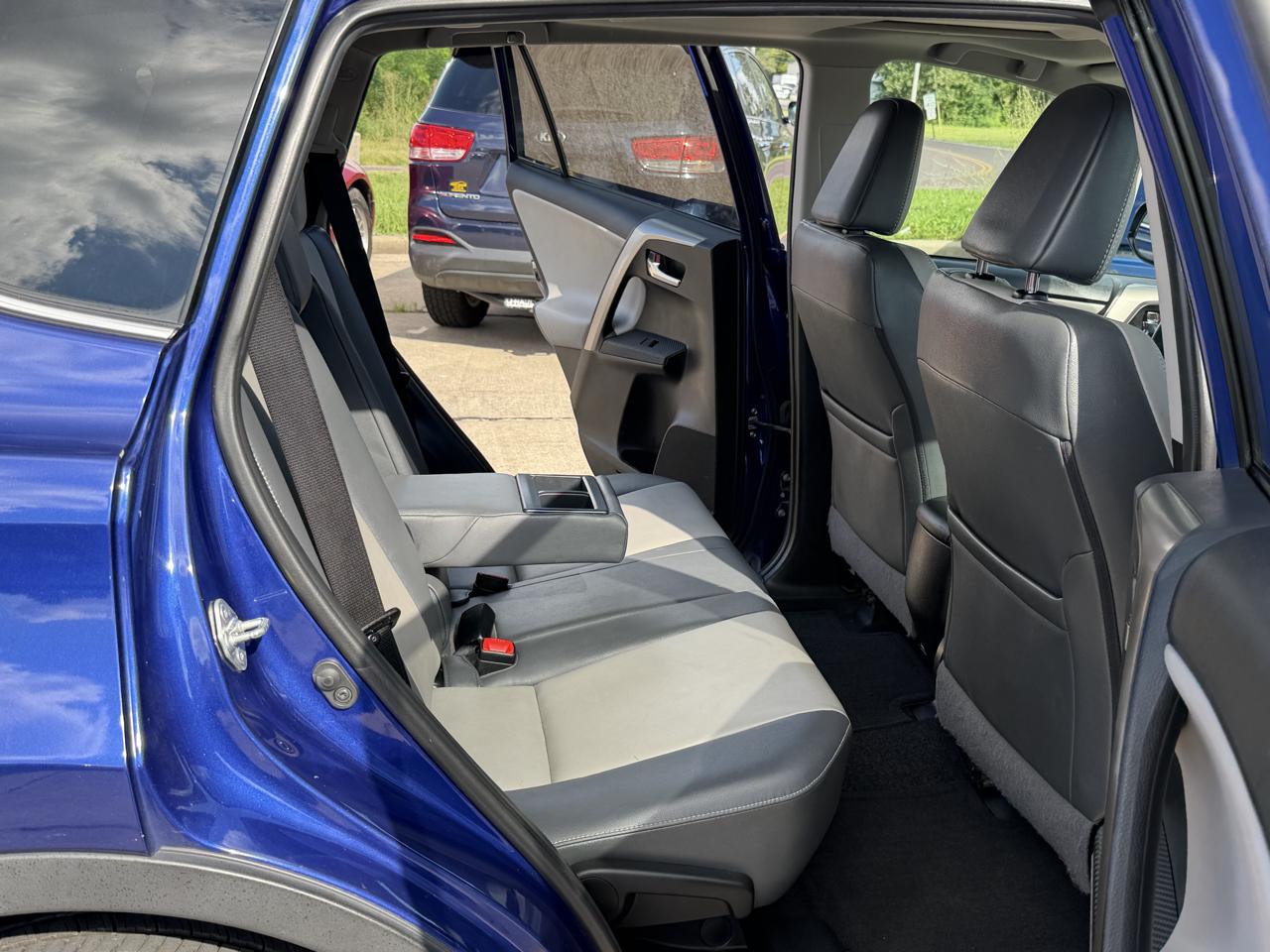 Toyota RAV4 Limited AWD 2014