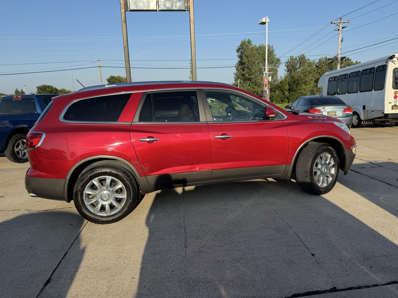 Buick Enclave Leather FWD 2012