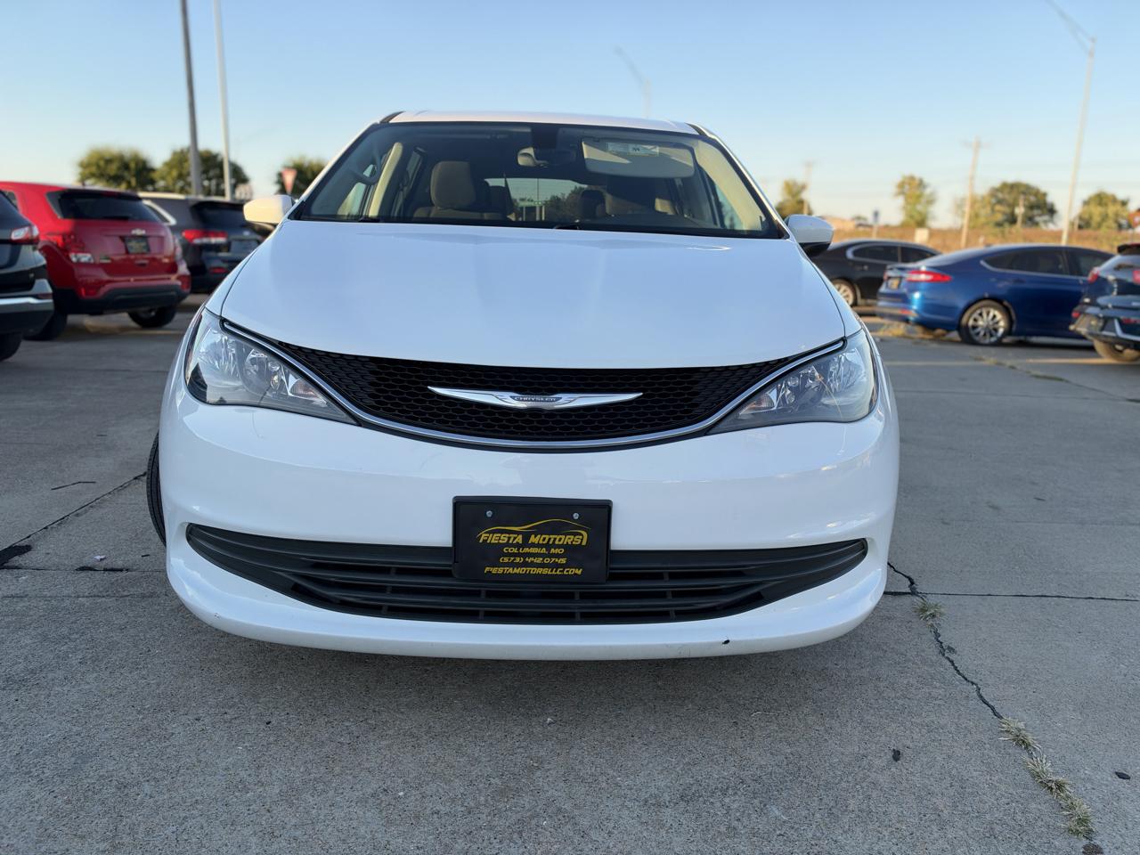 Chrysler Pacifica Touring 2017