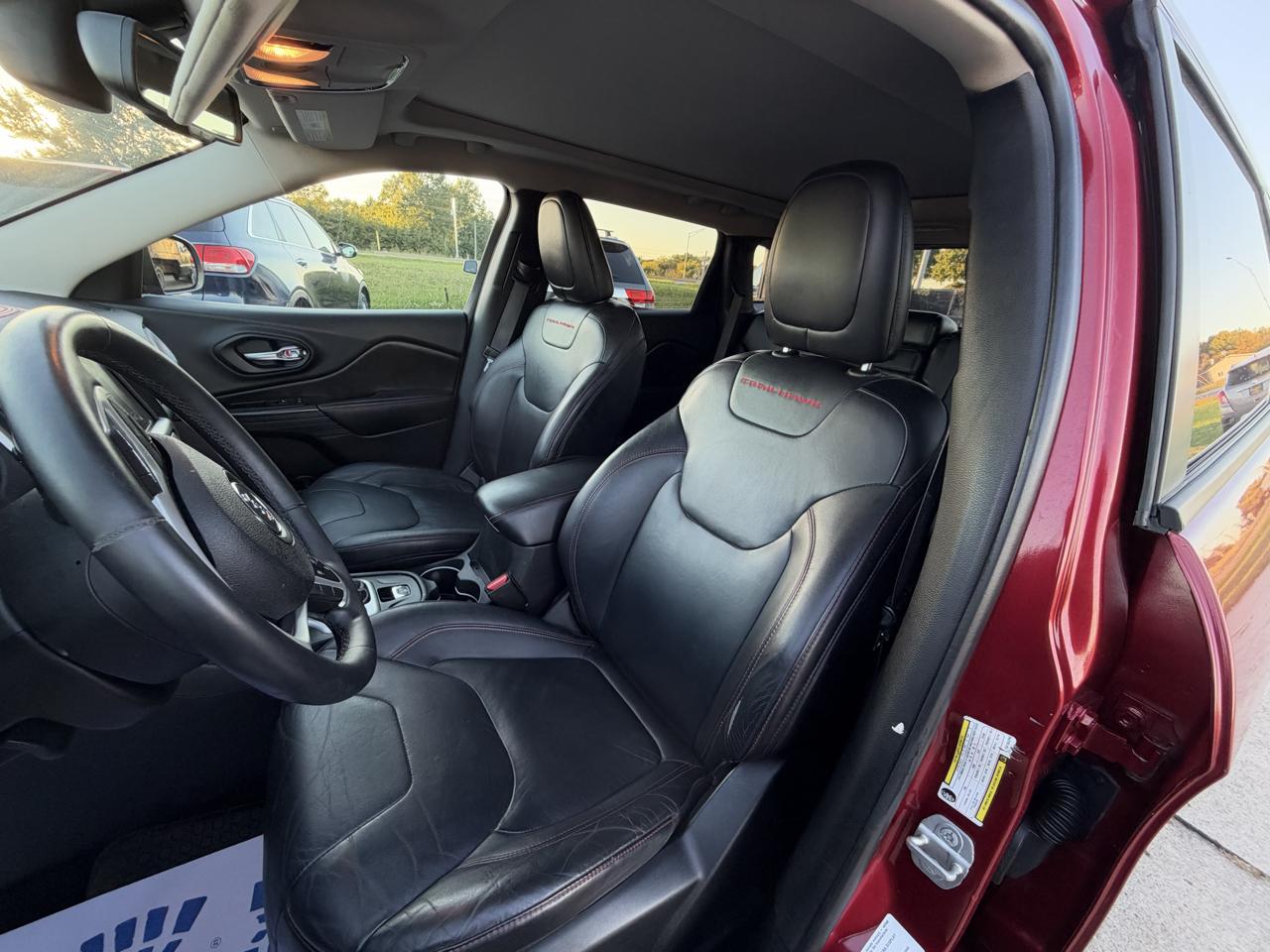 Jeep Cherokee Trailhawk 4WD 2014