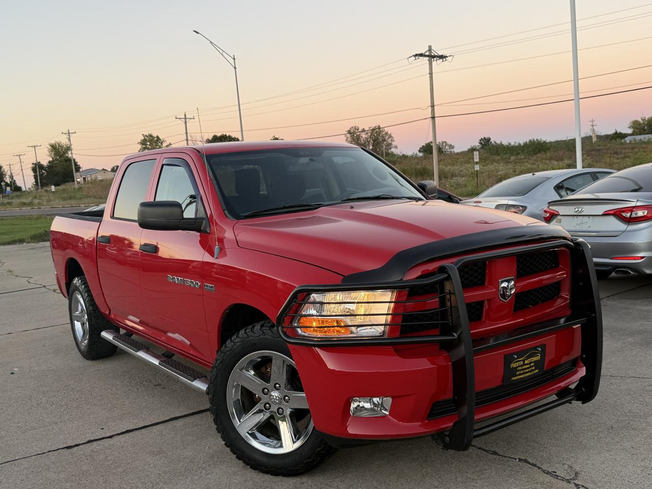 RAM 1500 ST Crew Cab 4WD 2012