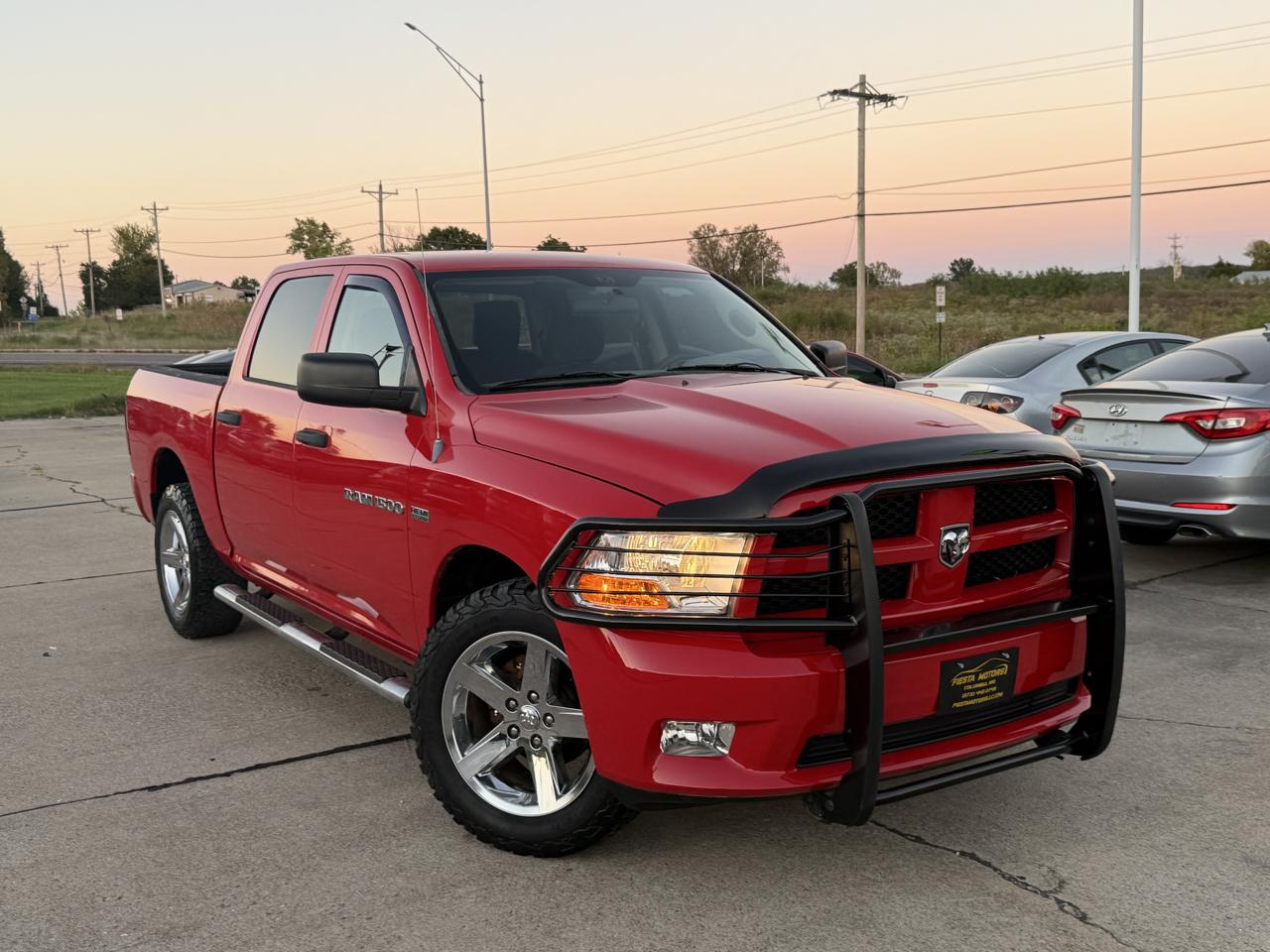 RAM 1500 ST Crew Cab 4WD 2012