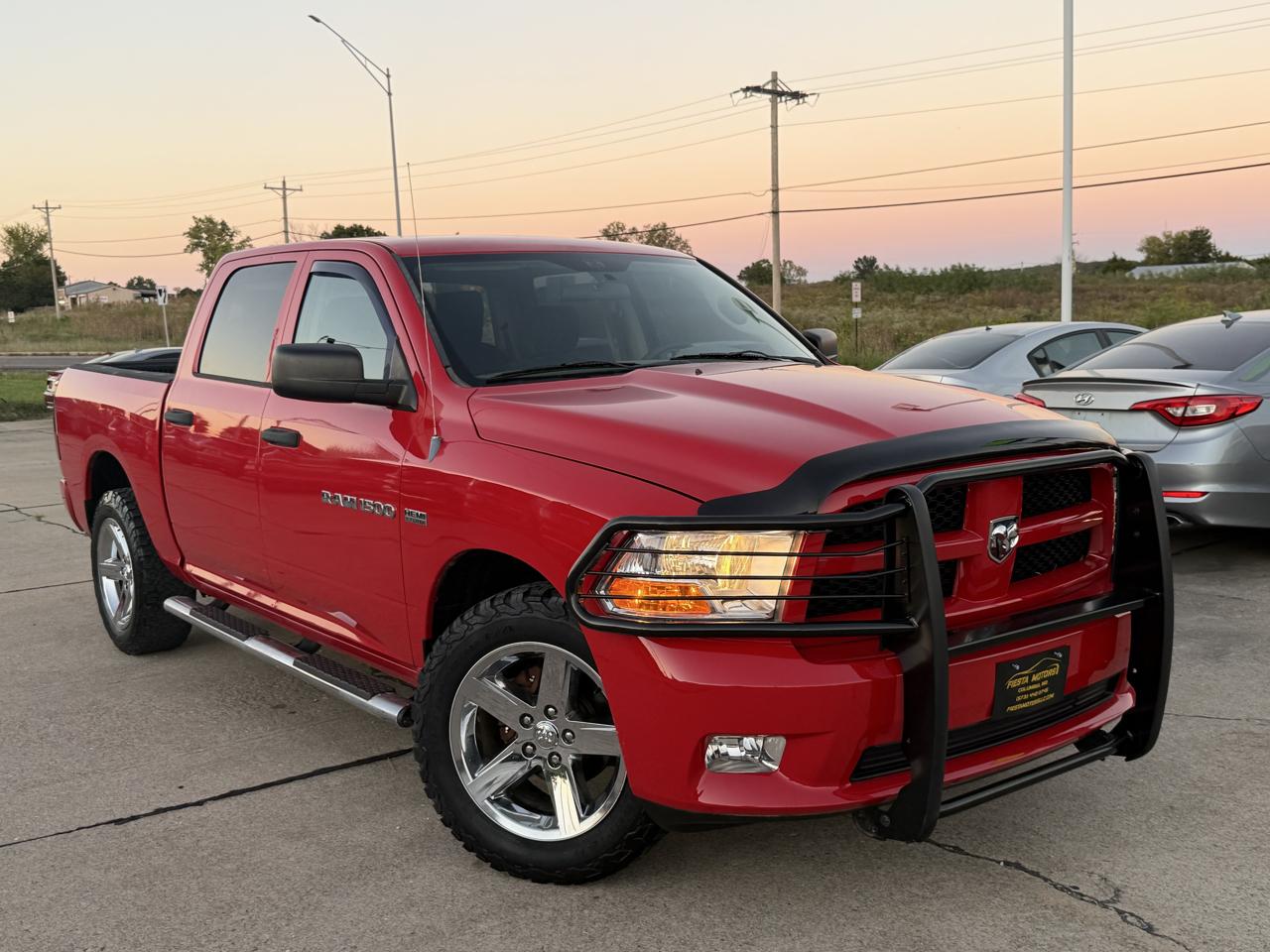 RAM 1500 ST Crew Cab 4WD 2012