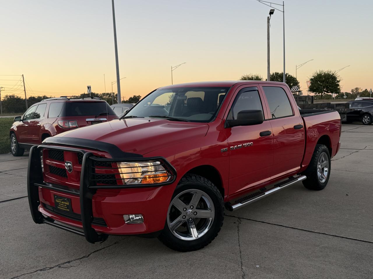 RAM 1500 ST Crew Cab 4WD 2012