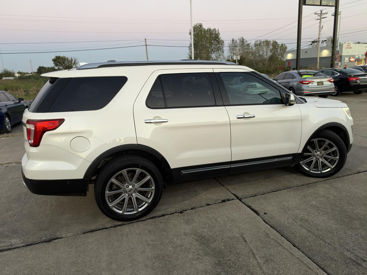 Ford Explorer Limited 4WD 2016
