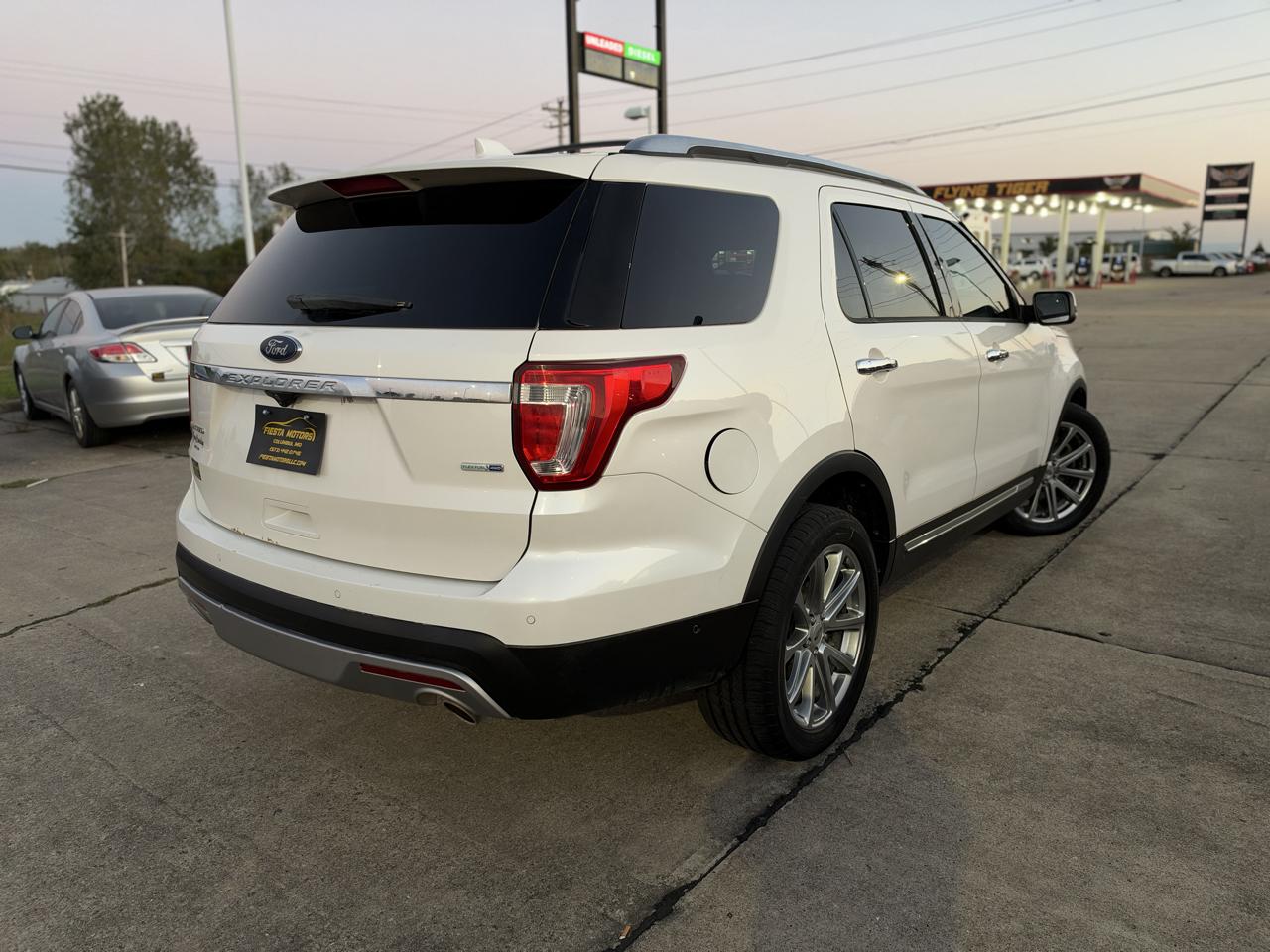 Ford Explorer Limited 4WD 2016