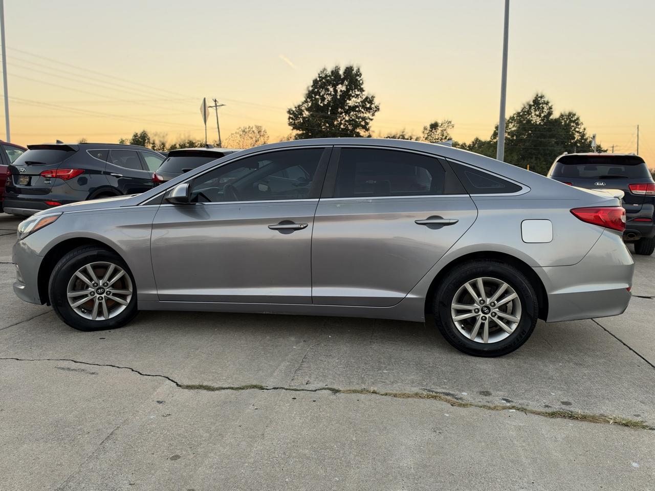 Hyundai Sonata SE 2015