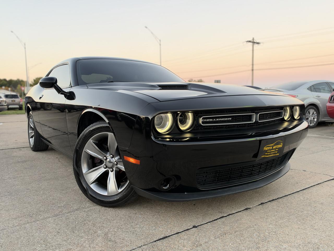 2015 Dodge Challenger SXT