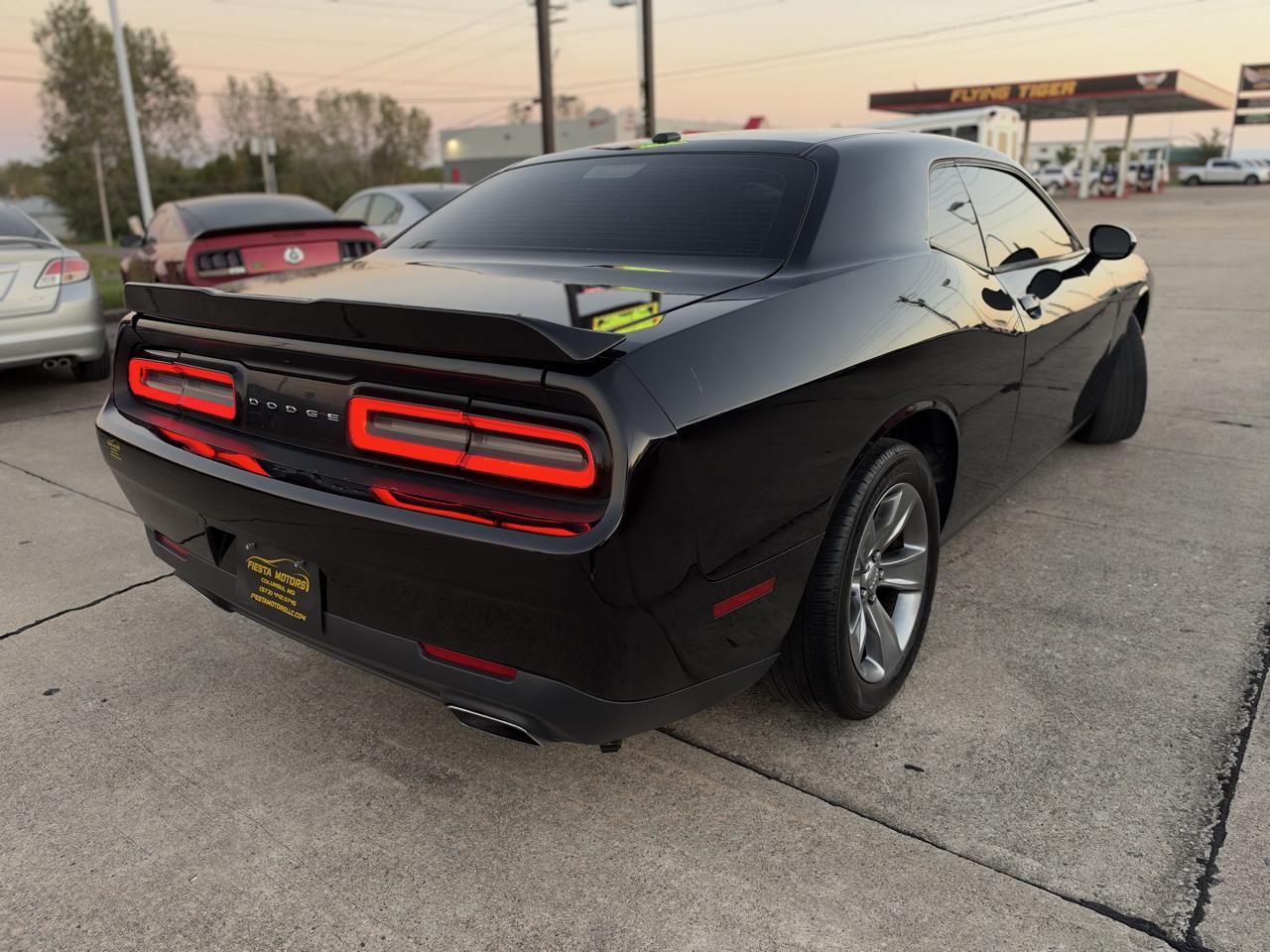 Dodge Challenger SXT 2015