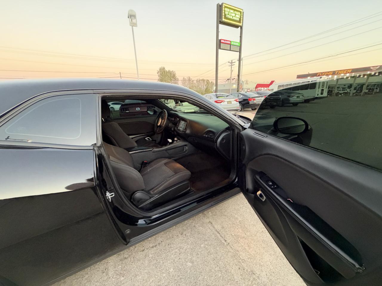Dodge Challenger SXT 2015