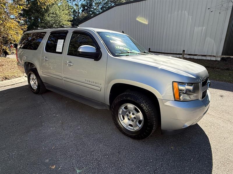 2011 Chevrolet Suburban LT 1500 4WD