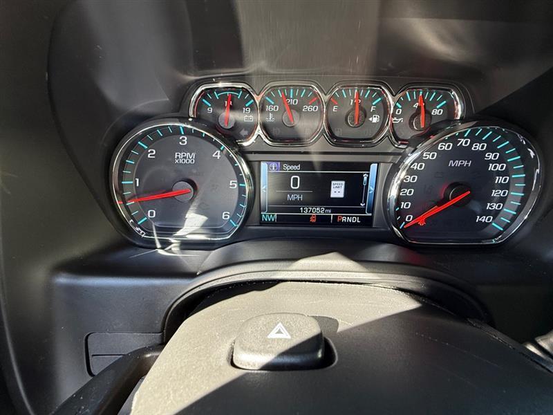 Chevrolet Suburban LT 2WD 2019