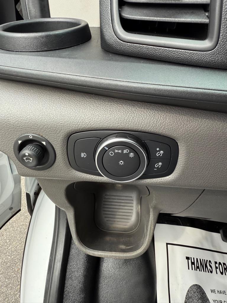 Ford Transit 150 Van Low Roof w/Sliding Pass. 130-in. WB 2020