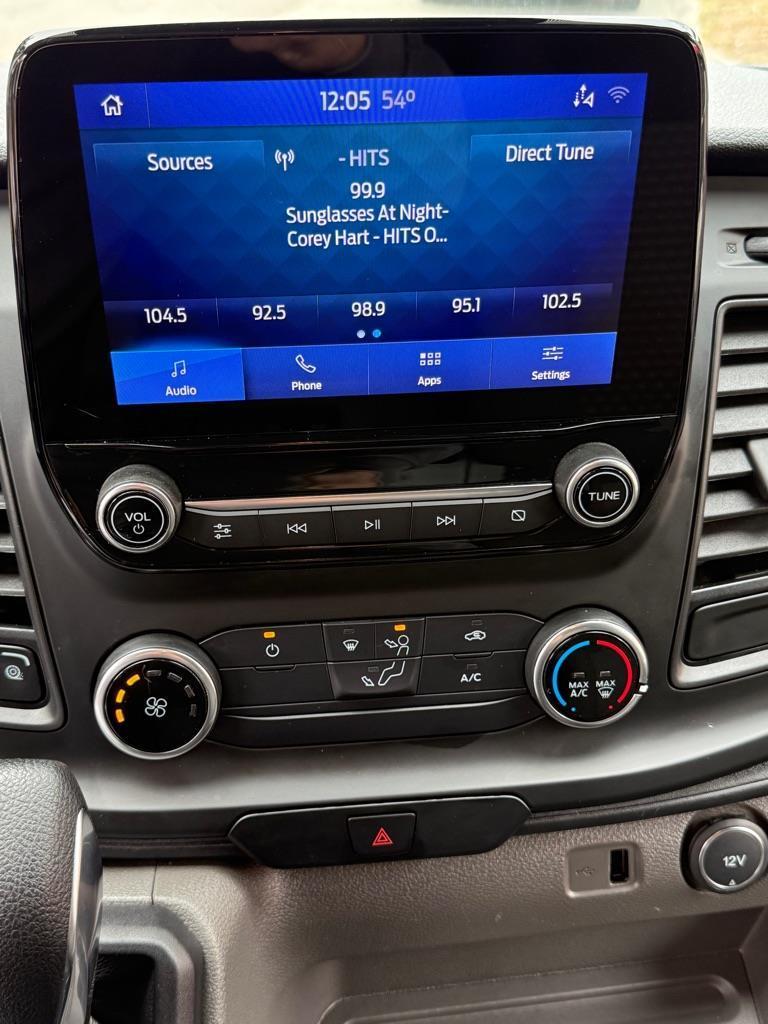 Ford Transit 150 Van Low Roof w/Sliding Pass. 130-in. WB 2020