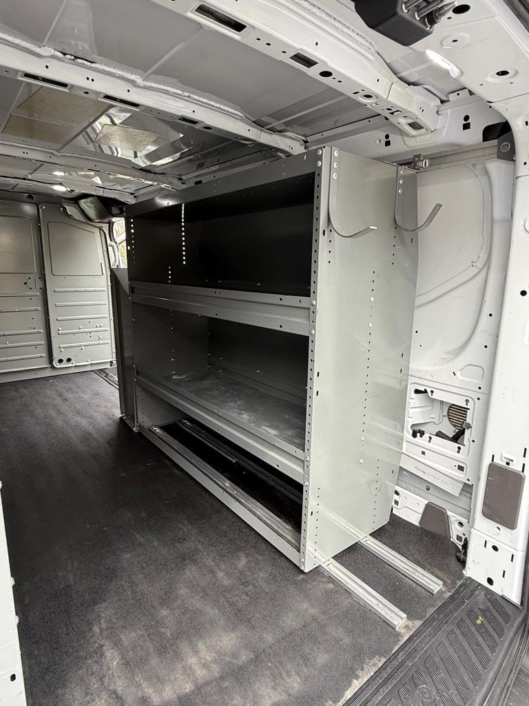 Ford Transit 150 Van Low Roof w/Sliding Pass. 130-in. WB 2020