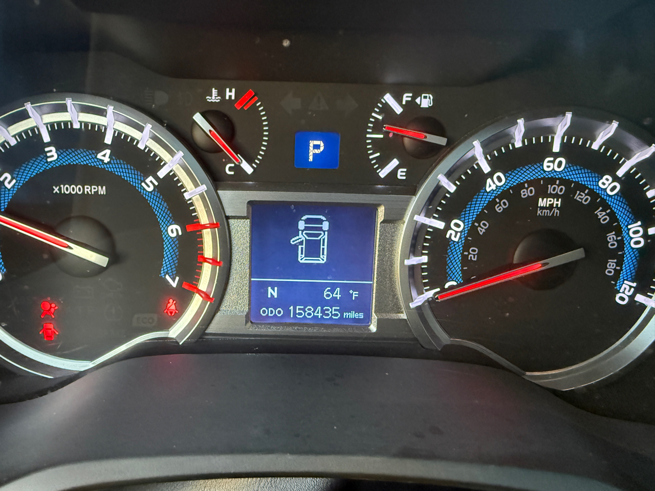 Toyota 4Runner SR5 2WD 2018