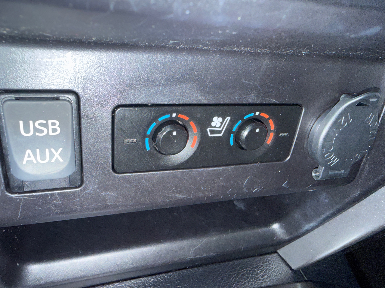 Toyota 4Runner SR5 2WD 2018