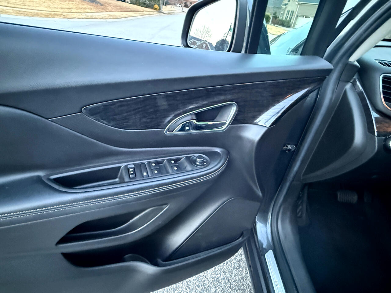 Buick Encore Base FWD 2016