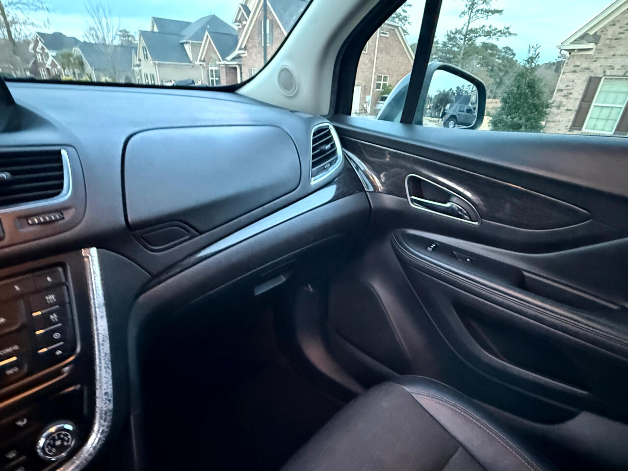 Buick Encore Base FWD 2016