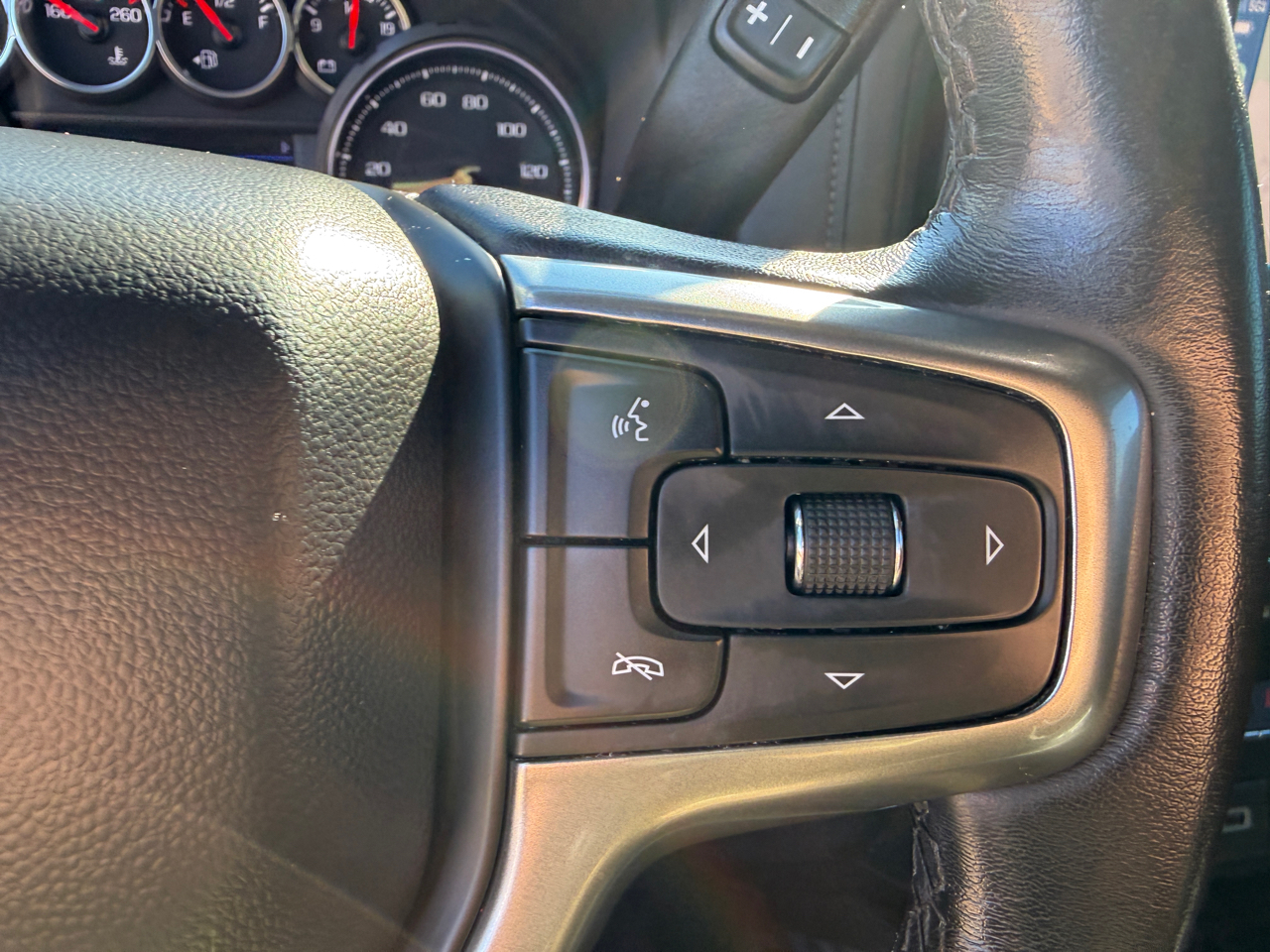 Chevrolet Silverado 1500 RST Crew Cab 4WD 2021