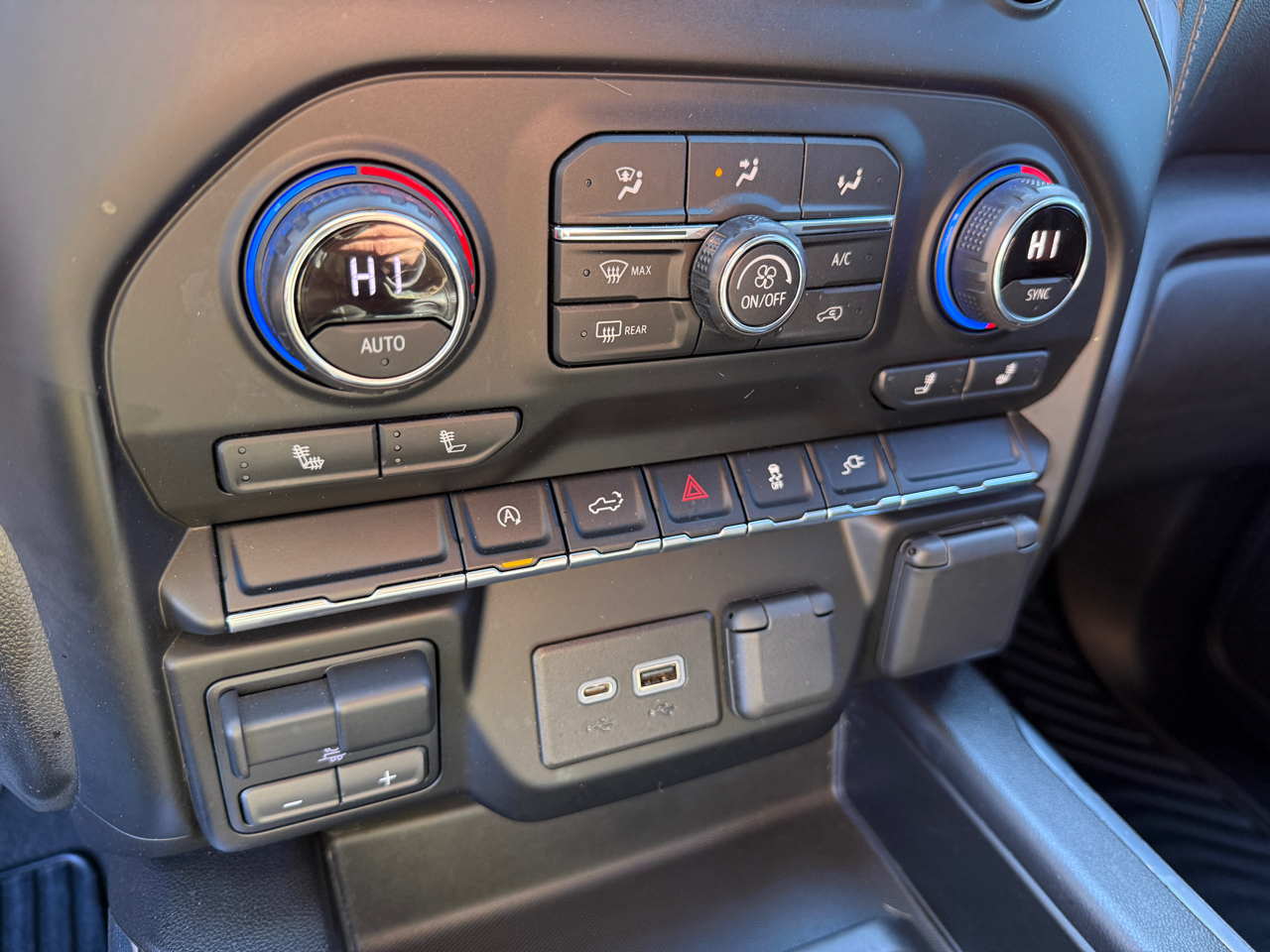 Chevrolet Silverado 1500 RST Crew Cab 4WD 2021