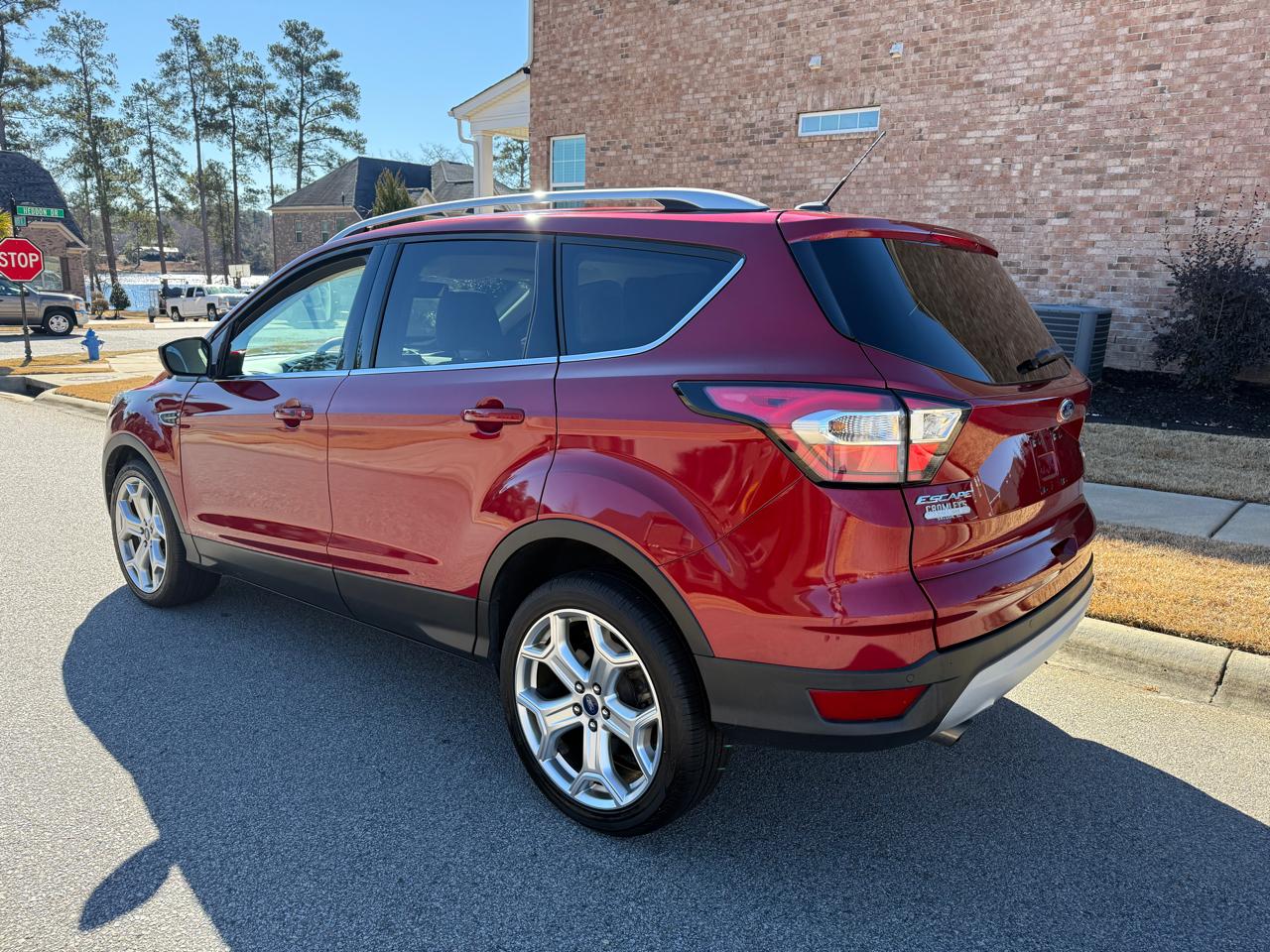 Ford Escape Titanium FWD 2017