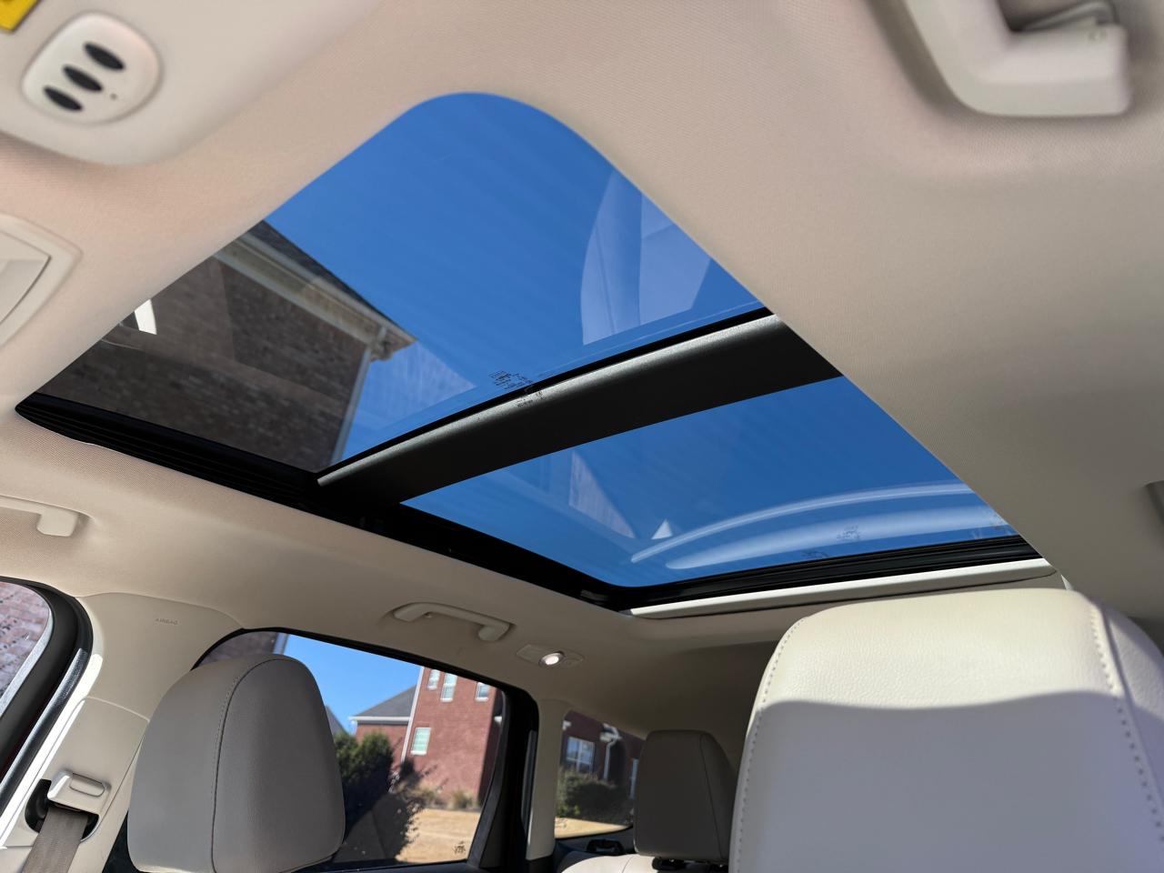 Ford Escape Titanium FWD 2017