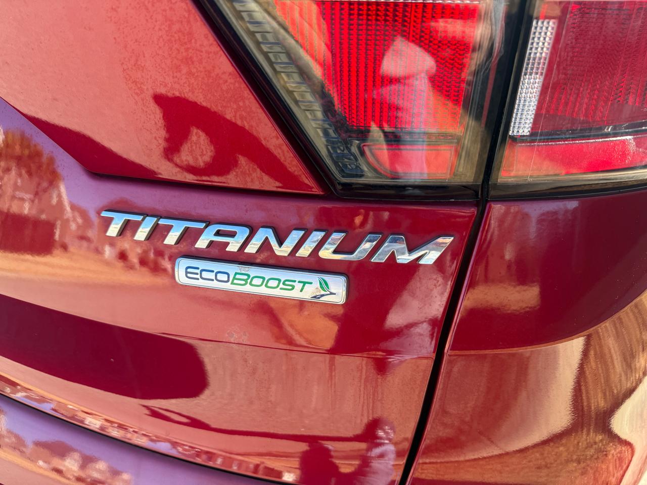 Ford Escape Titanium FWD 2017