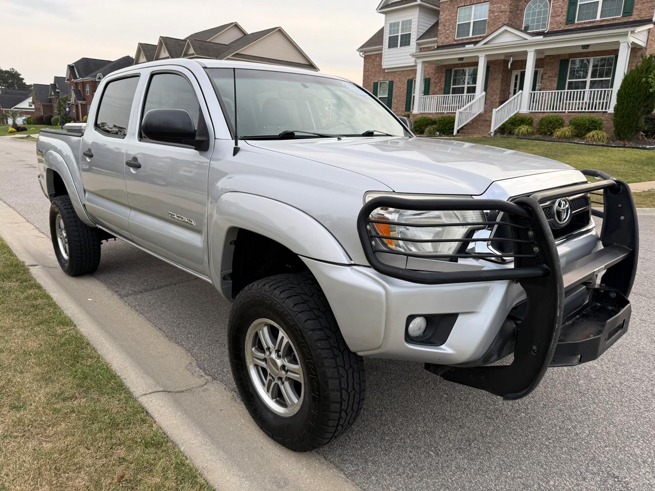 Toyota Tacoma Double Cab V6 4WD 2012